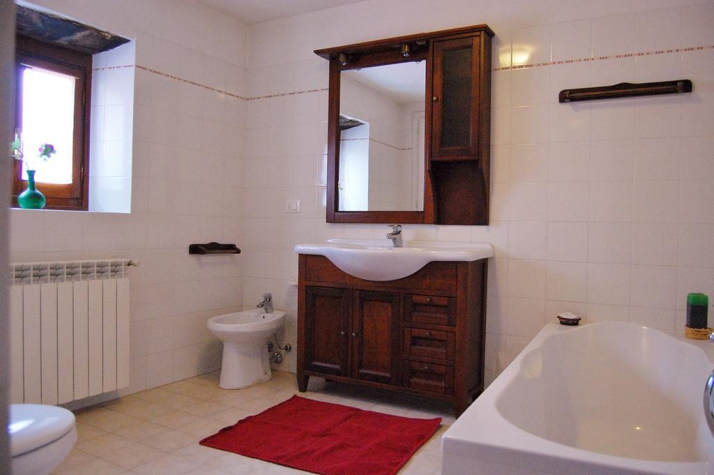 Casa Webb Villa Bagni di Lucca Phòng bức ảnh